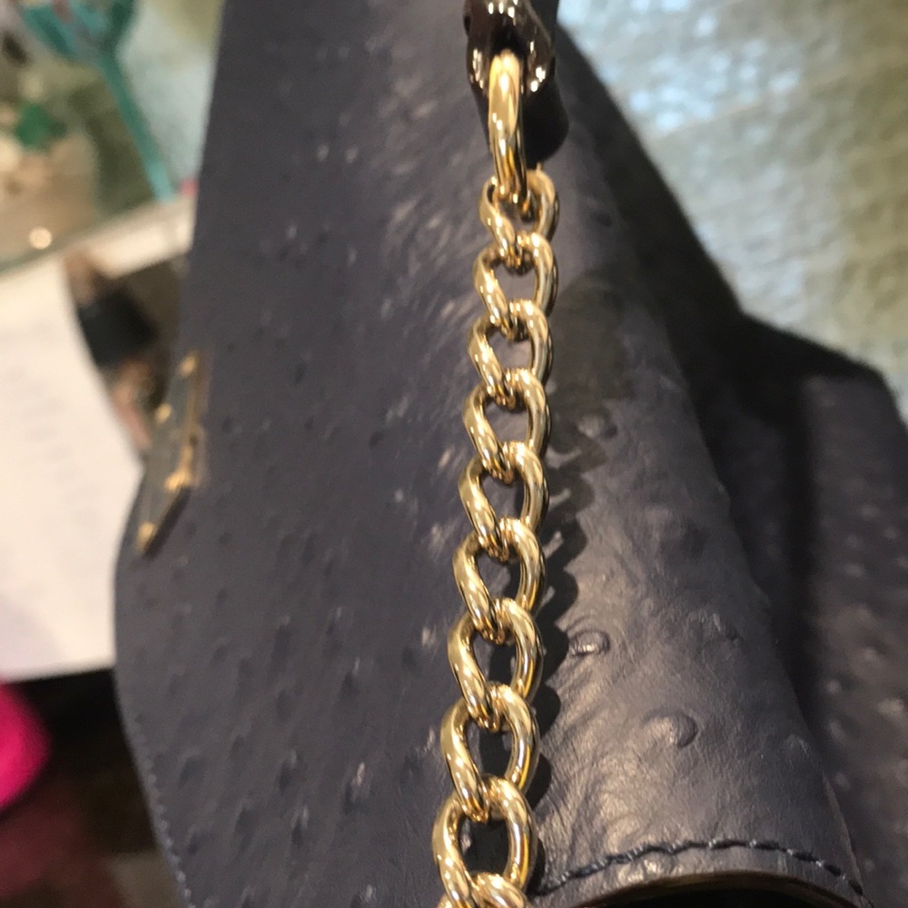 purse - Picture 3 of 4